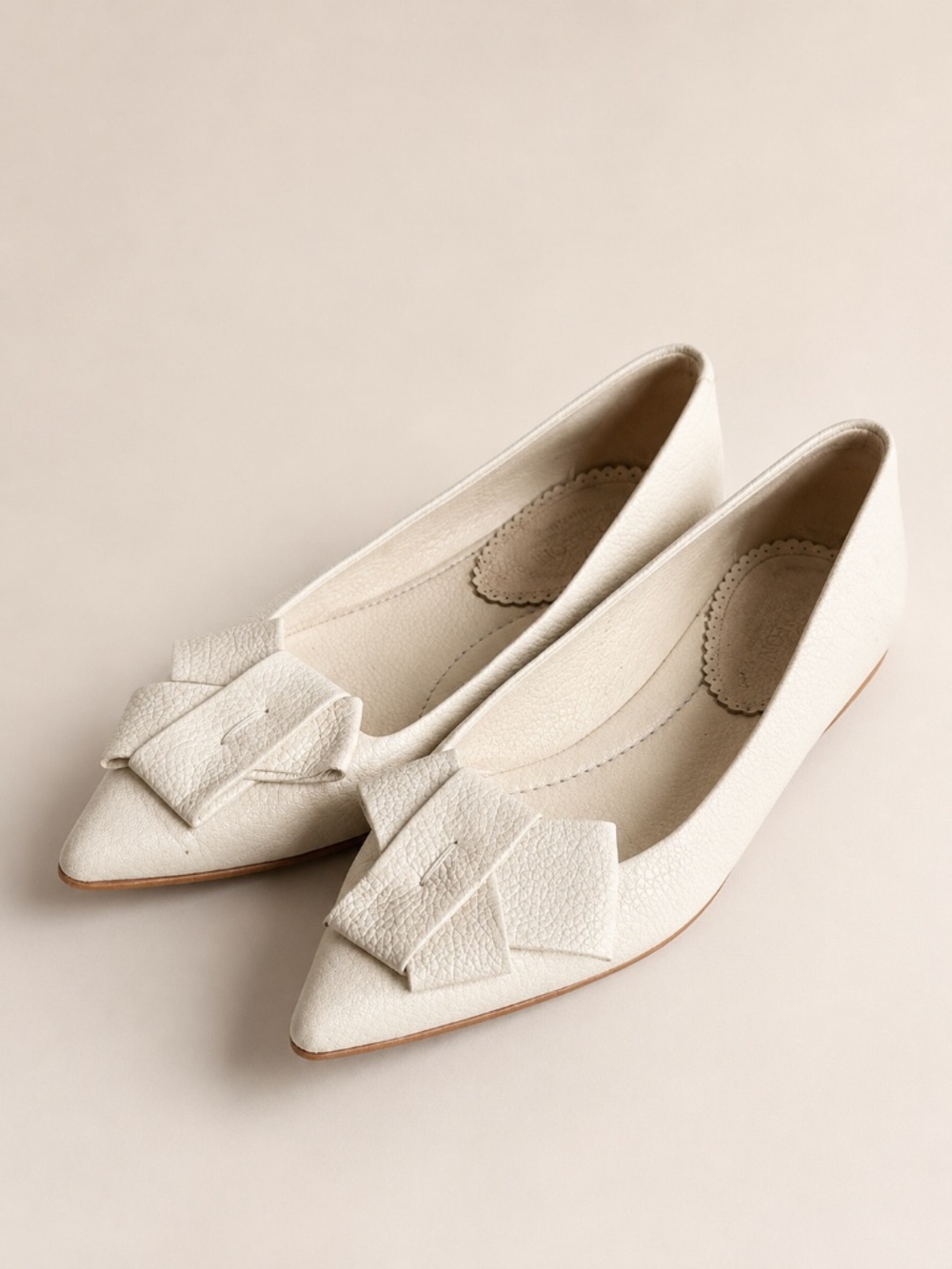 Napoleoni Made in Italy Ivory Leather Pointed Toe Bow Flats Ballet Shoes 37